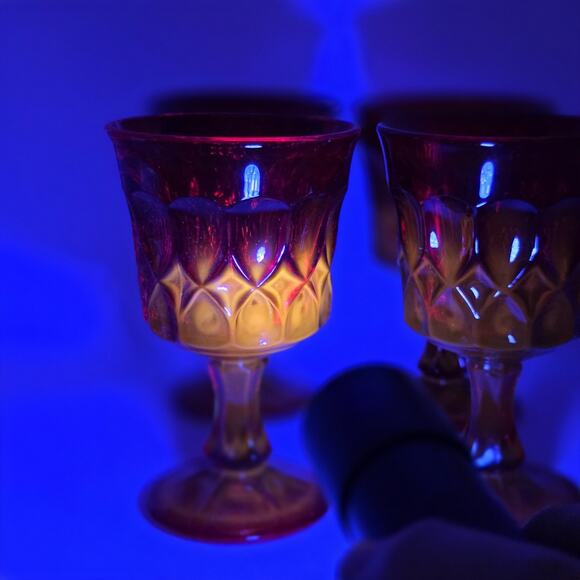 Vintage Noritake Perspective Set of 4 Ruby Red Glass Water Goblets 5" Tall - Picture 5 of 6